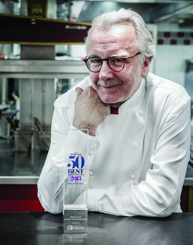 Chef chefov - Francoz Alain Ducasse ima po svetu trenutno 25 restavracij  v skupni vrednosti 21 Michelinovih zvezd