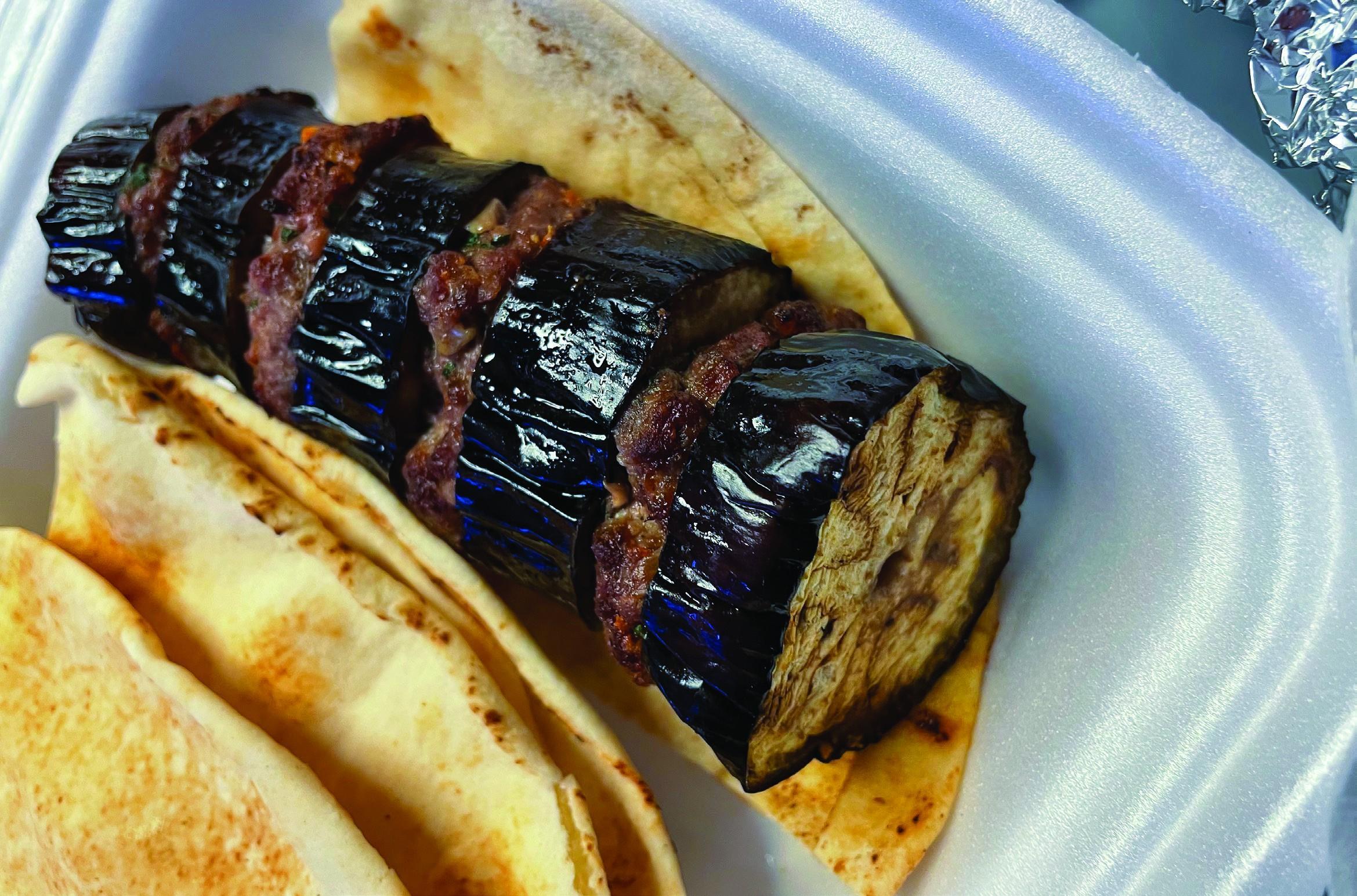 Pečeni polnjeni jajčevec