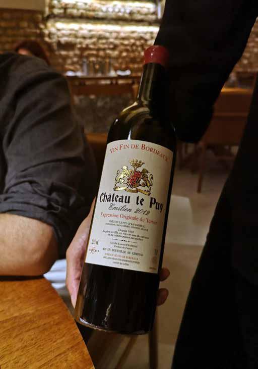 strežejo tudi ne-naravna vina, ki so odlična!