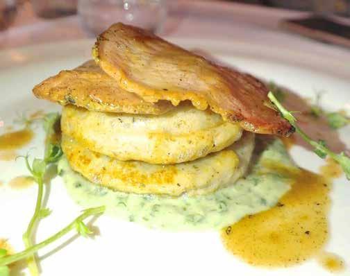 Veliki ravioli s prepečenim mesom.