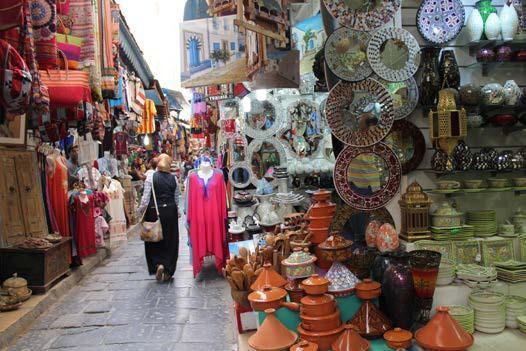 skušnjave tuniške tržnice.