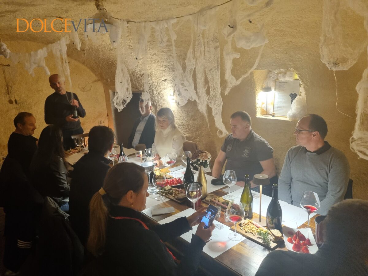 Grand Pinot Noir Tasting v Tilia Estate