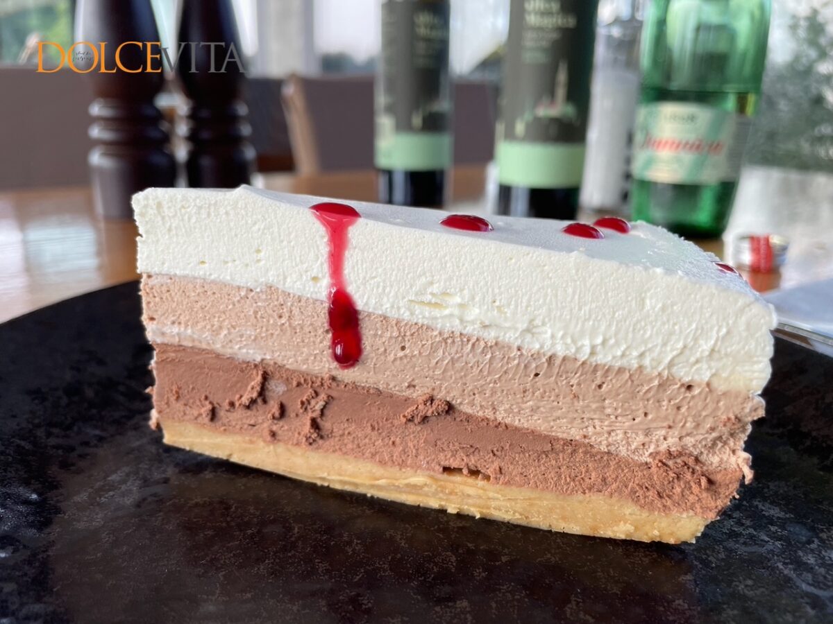 Čokolada v treh barvah.