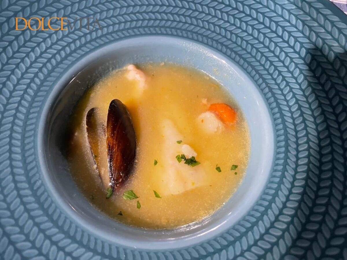 Nekaj mojstrovin iz hotela Barbat.