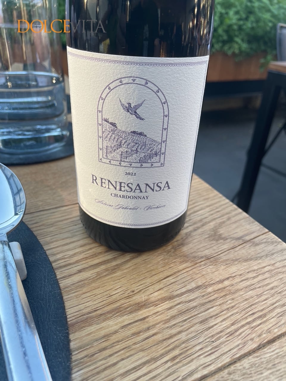Vino tedna.